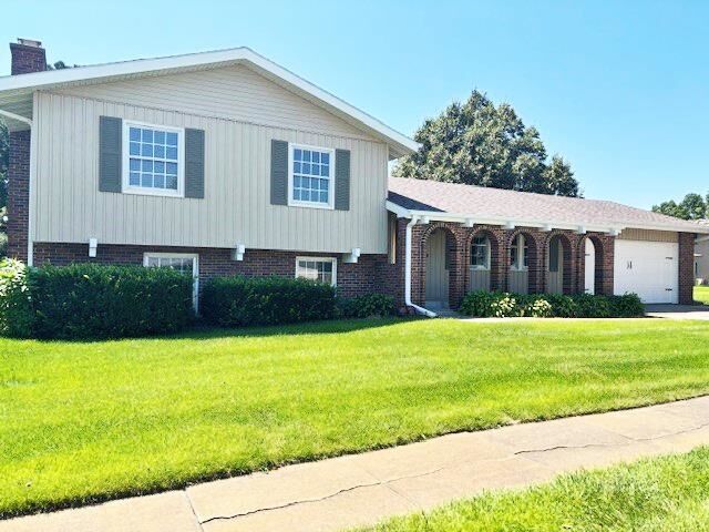 3011 29th Street  Columbus NE 68601 photo