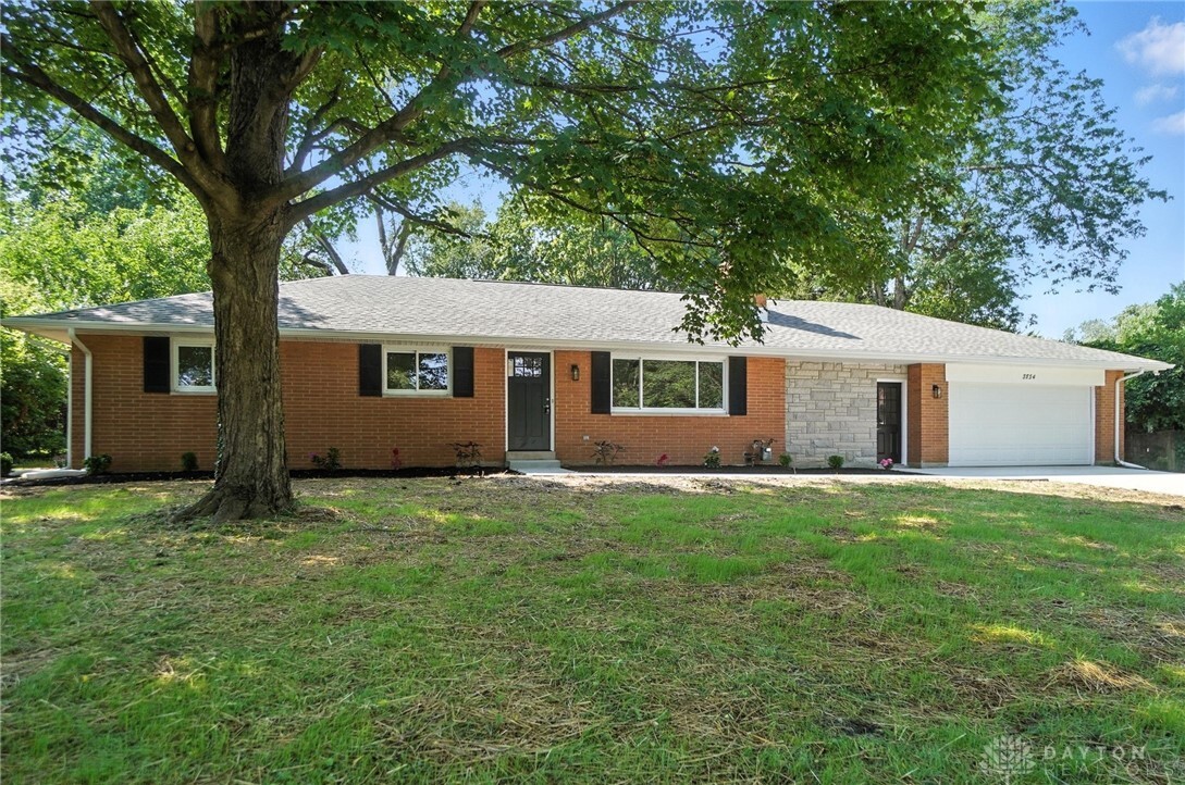 Property Photo:  3854 Rexford Road  OH 45430 