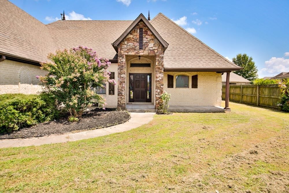 Property Photo:  807 Vista Cove  AR 72364 