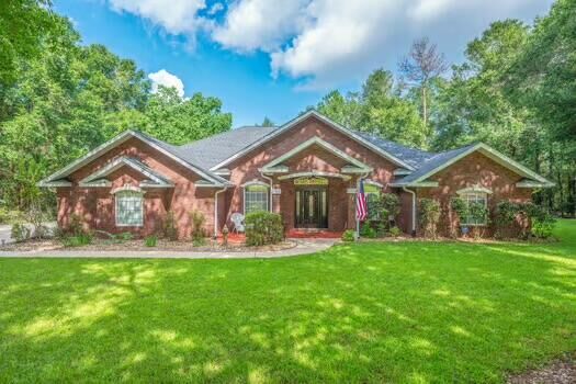 Property Photo: 5506 Kiowa Pass FL 32536