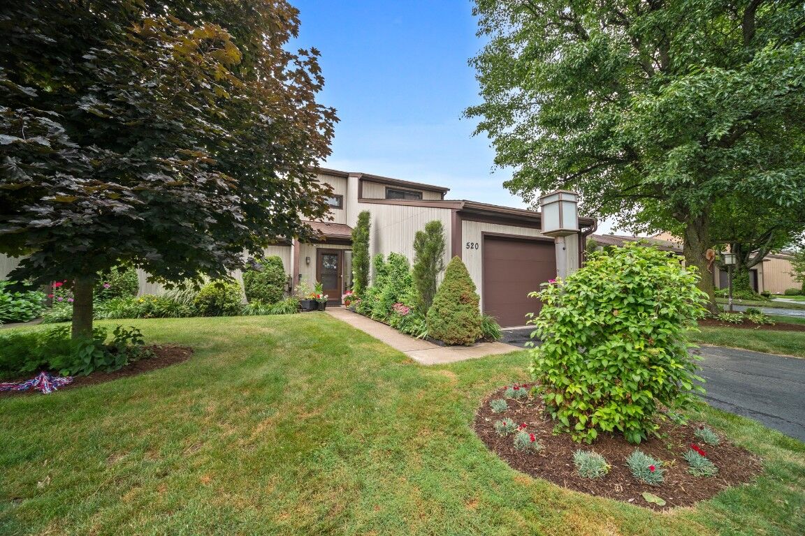 Property Photo: 520 Montmarc Boulevard PA 16504