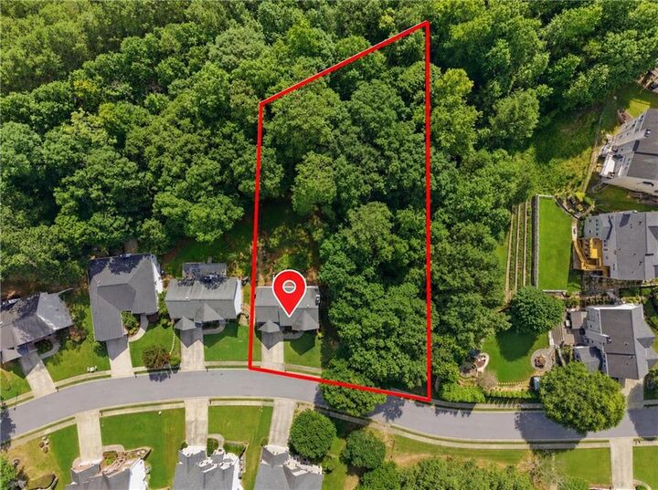 Property Photo: 3725 Roxwood Park Drive GA 30518