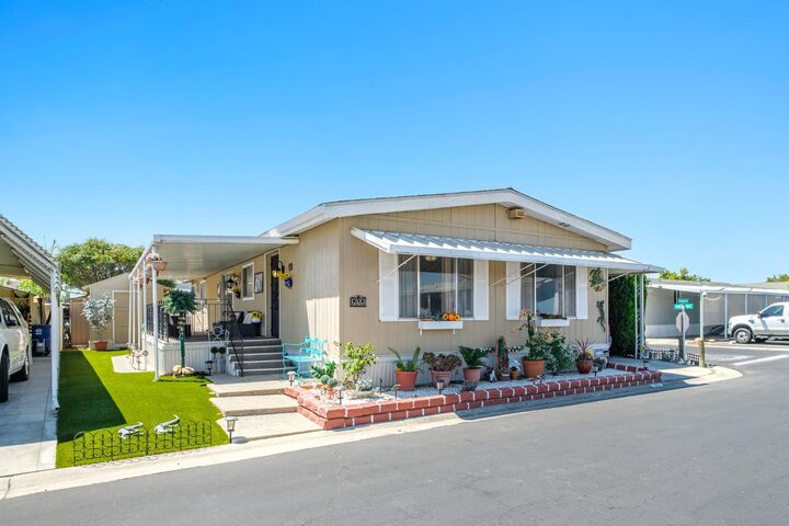 2575 S Willow Avenue 98  Fresno CA 93725 photo