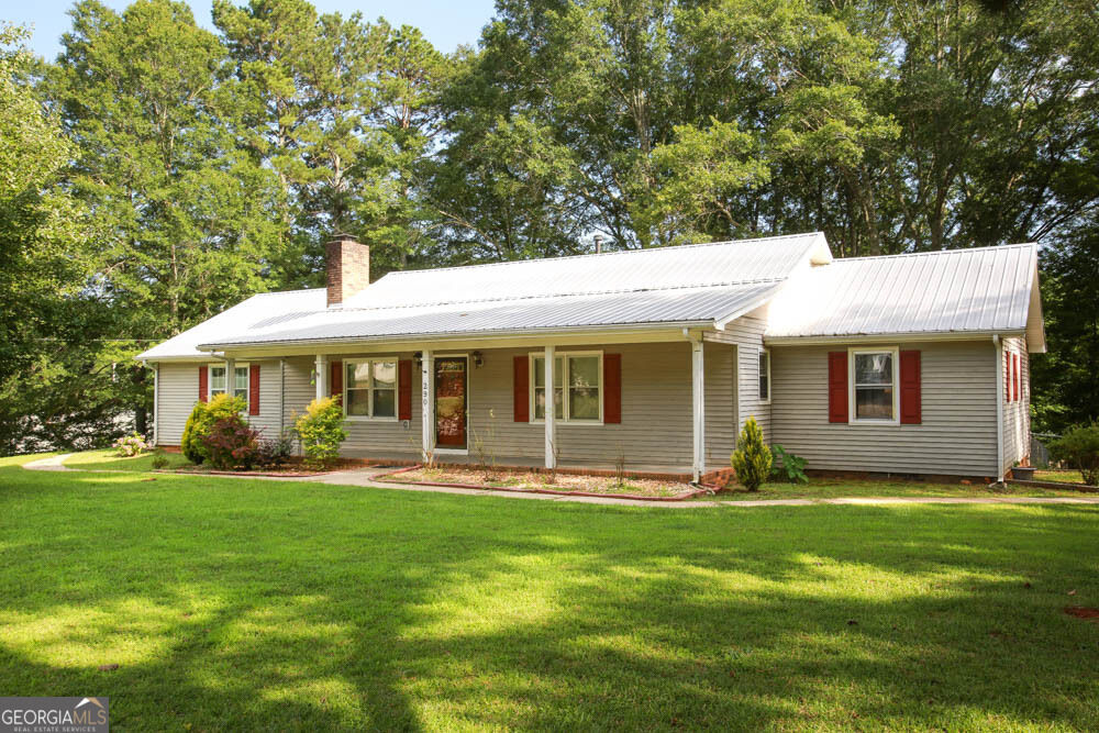 Property Photo: 290 Timber Ridge Trail GA 30117