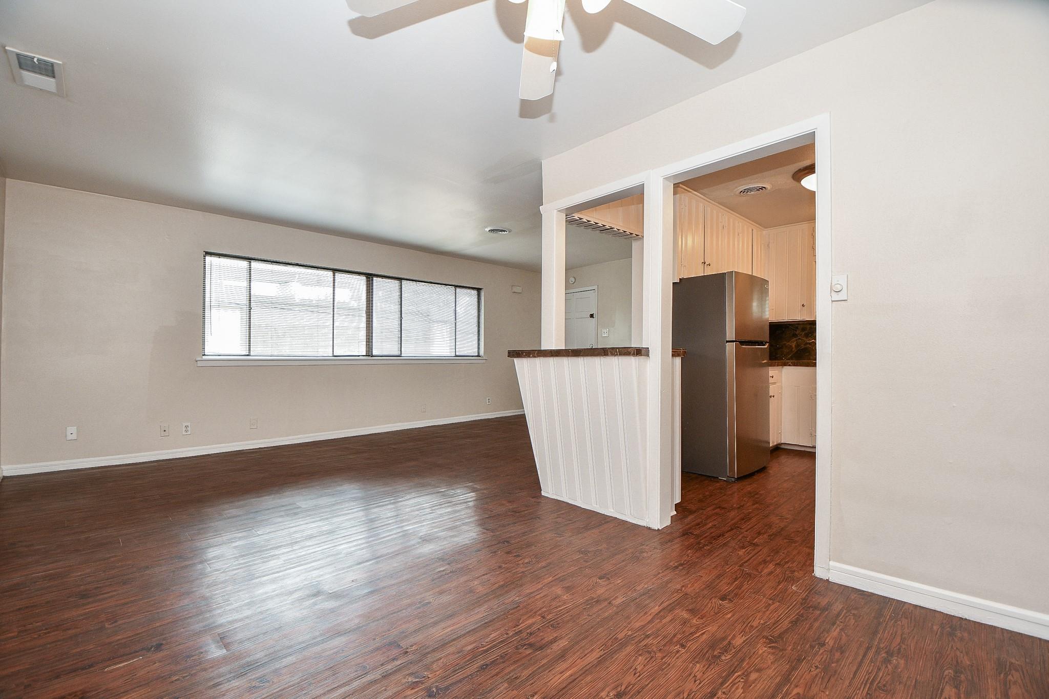 Property Photo: 4725 1/2 Merwin TX 77027