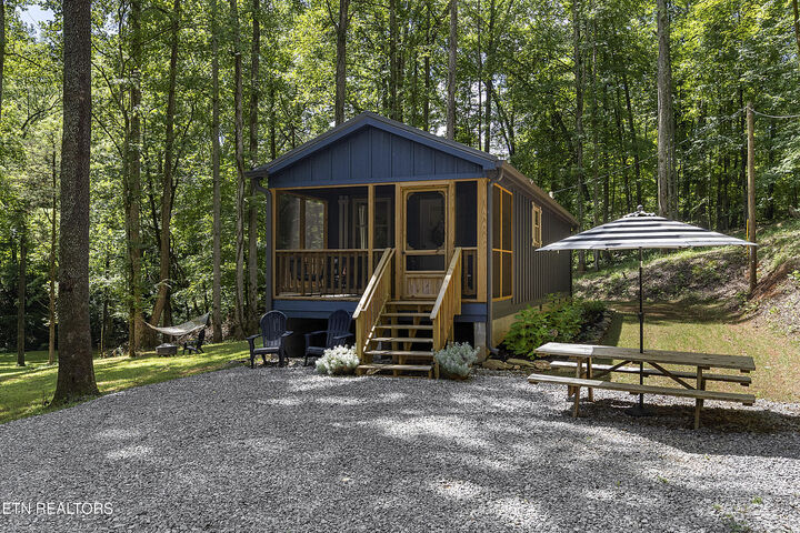 Property Photo: 970 Cave Creek Rd TN 37774