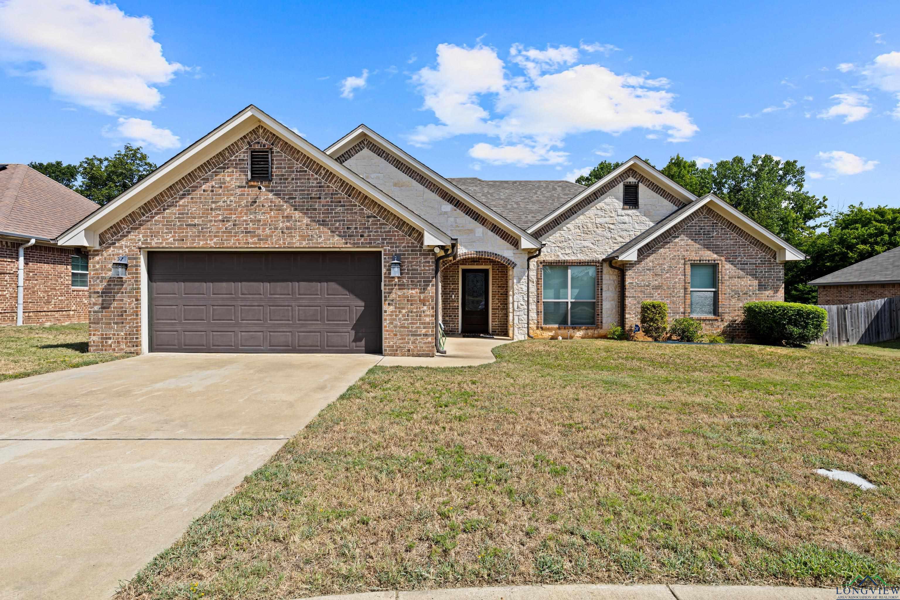 Property Photo: 771 Spencer Ln TX 75704
