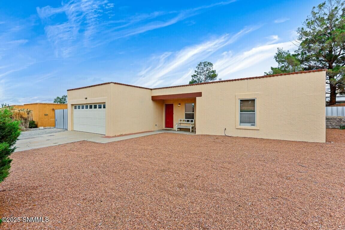 Property Photo:  2620 Ardis Drive  NM 88011 