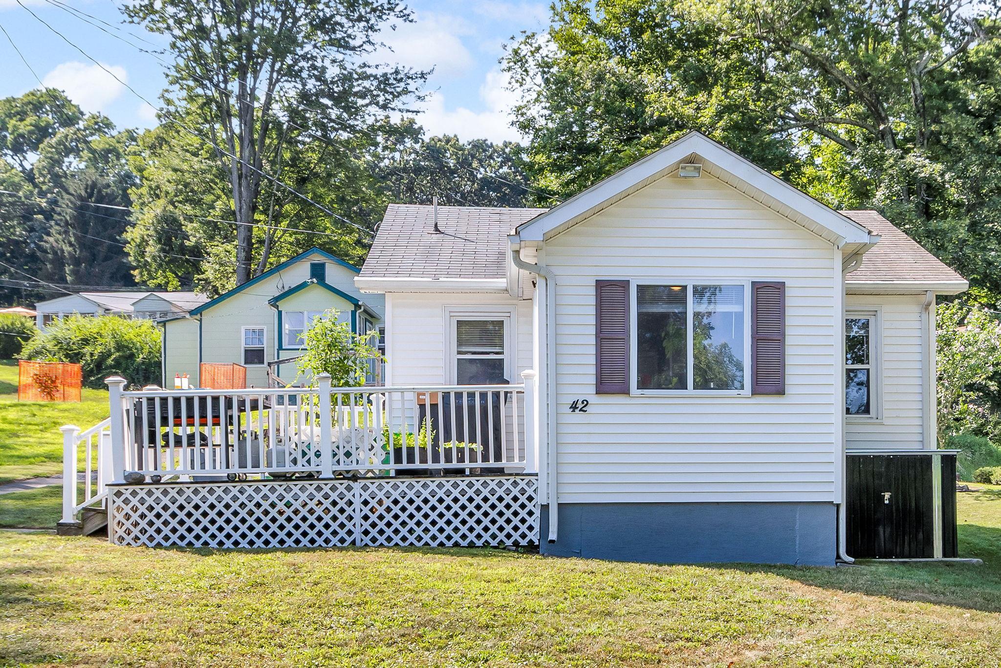 42 Heaton Road  Monroe NY 10950 photo
