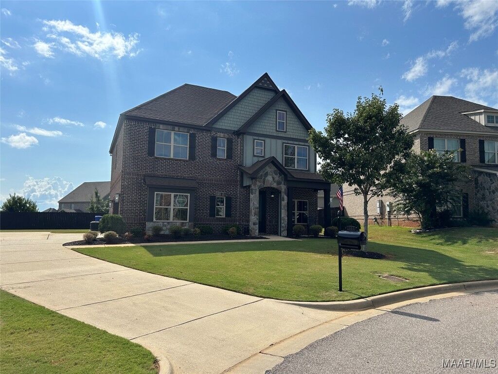 Property Photo: 1303 Witherspoon Drive AL 36066