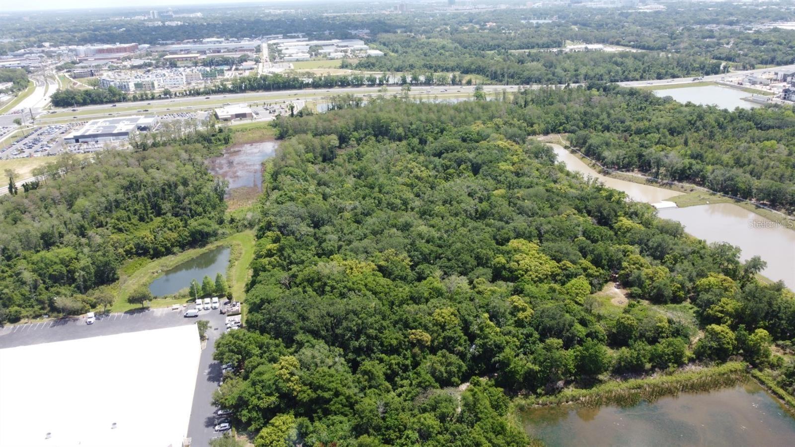 Property Photo: 3604 W New Hampshire Street FL 32808
