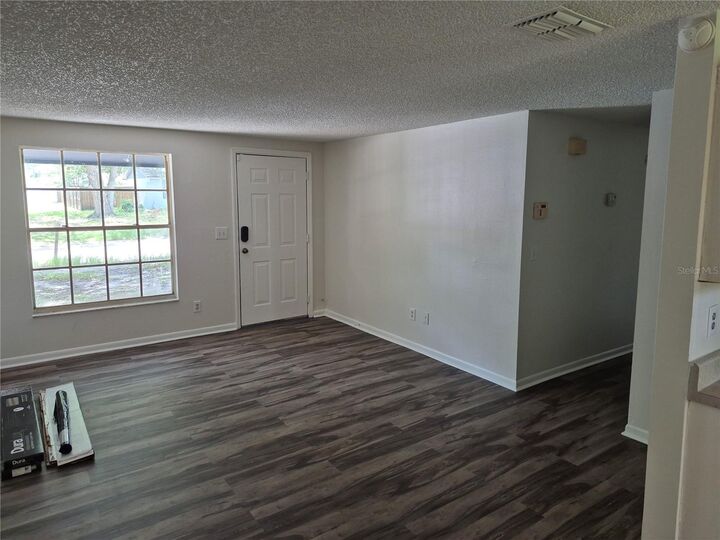 Property Photo:  3717 Ambermist Drive  FL 33619 