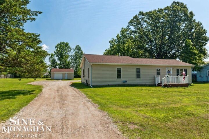 358 Pickford Road  Kimball MI 48074 photo
