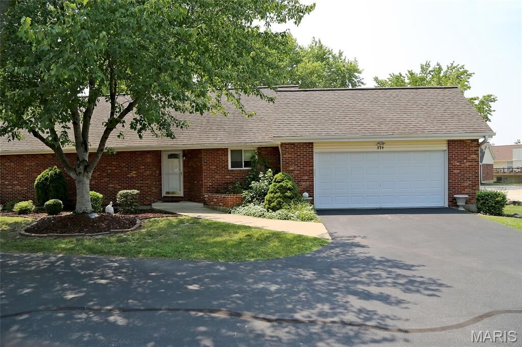 Property Photo:  372 Windsor Place  MO 63376 