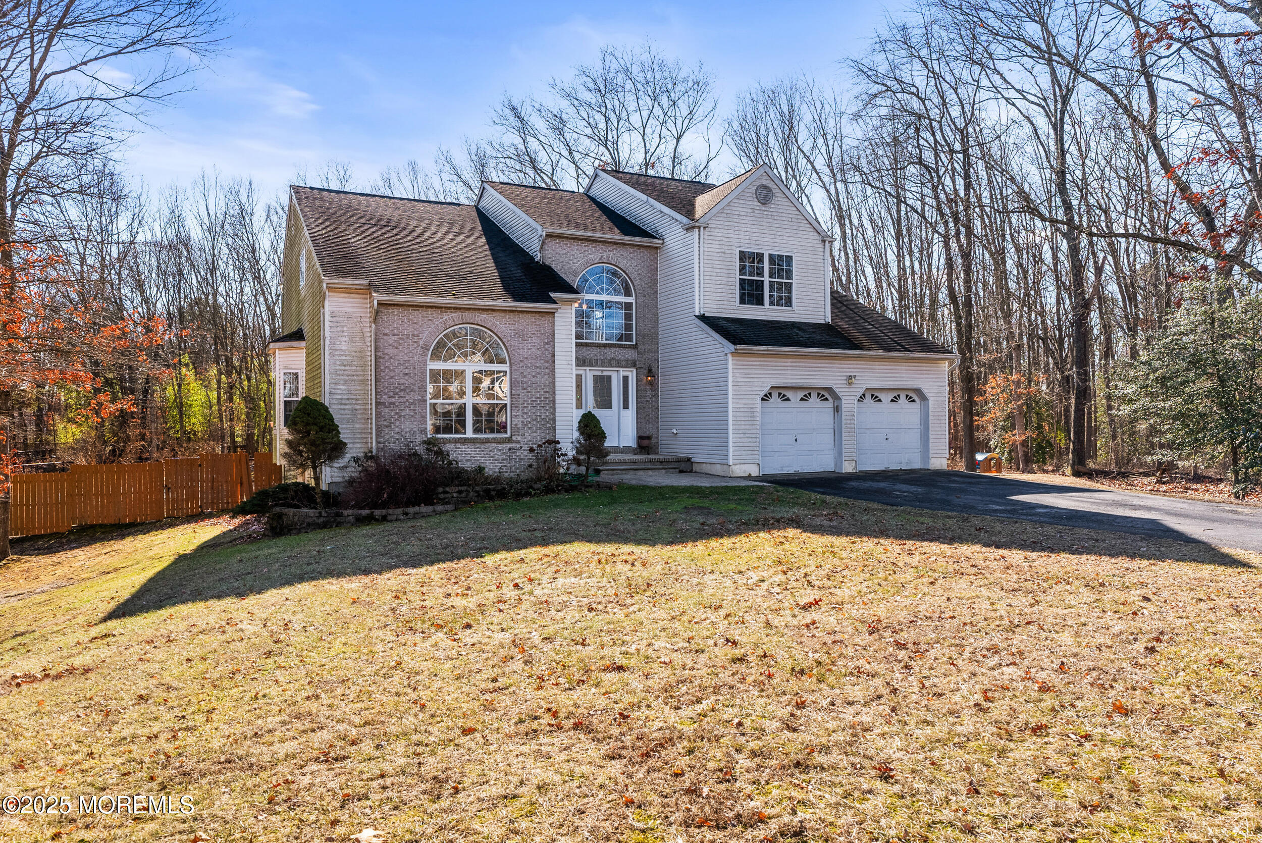 379 Sapphire Drive  Jackson NJ 08527 photo