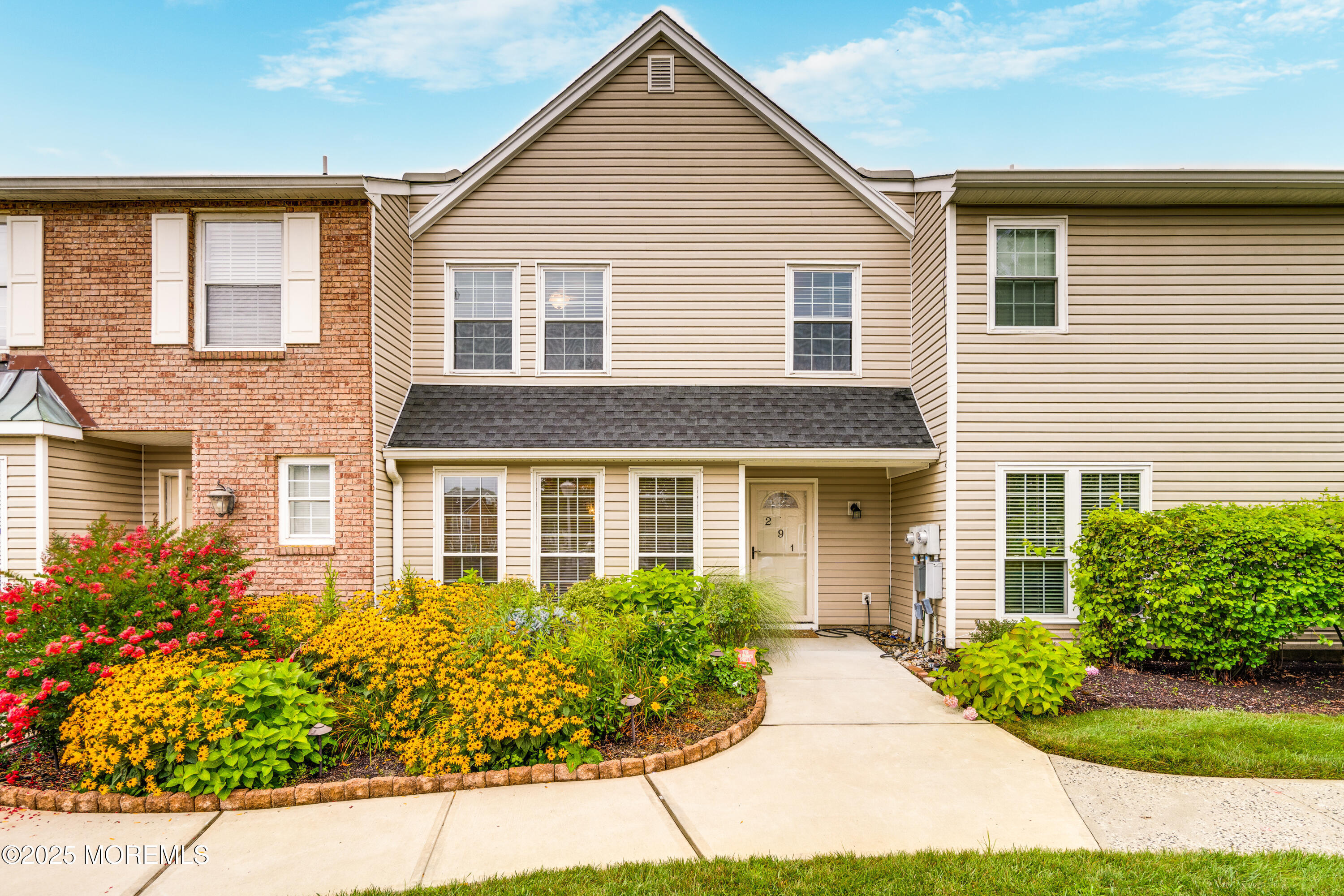 291 Stratford Place  Morganville NJ 07751 photo