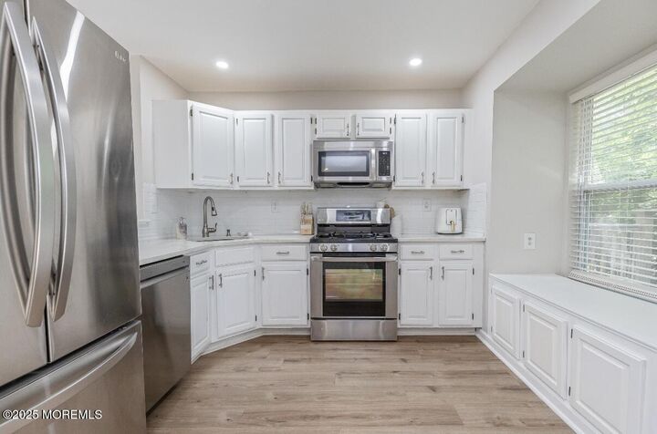 Property Photo:  41 Heron Court  NJ 07726 