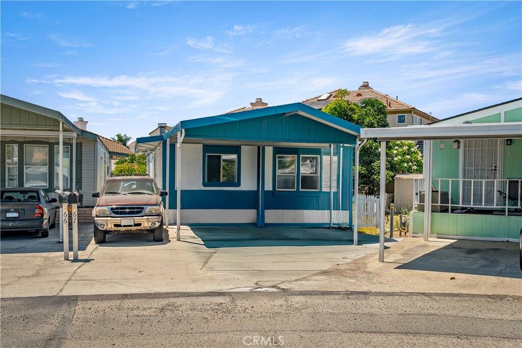 Property Photo:  1414 W Central Avenue 67  CA 92821 