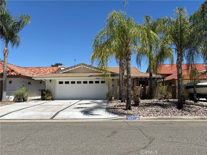 30042 Point Marina Drive  Canyon Lake CA 92587 photo