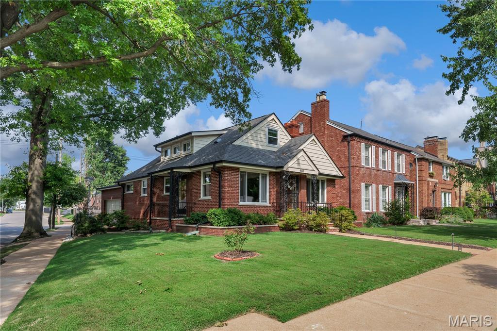 Property Photo: 4077 Holly Hills Boulevard MO 63116