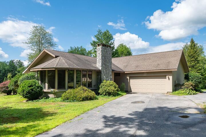 Property Photo: 84 Shady Nook Road ME 04095