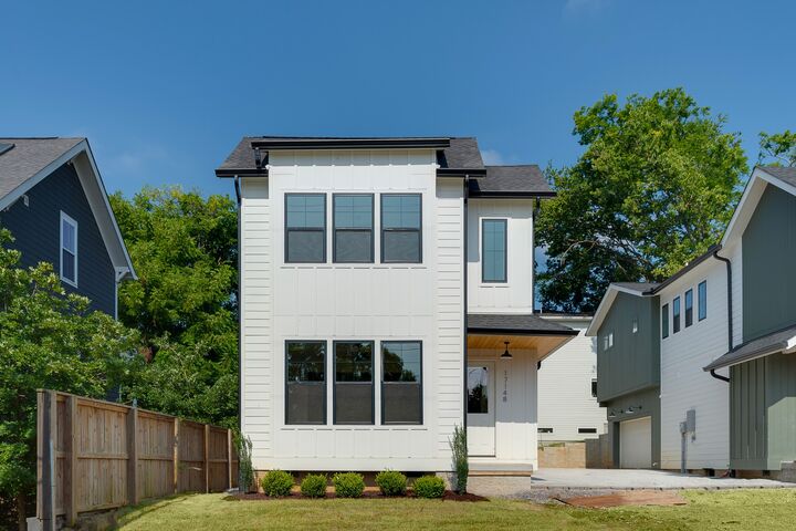 Property Photo: 1714 Carvell Ave B TN 37203