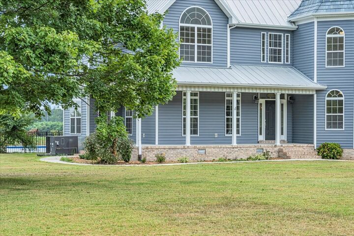 Property Photo: 4662 Murfreesboro Hwy TN 37355