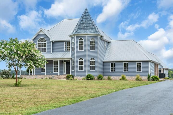 Property Photo:  4662 Murfreesboro Hwy  TN 37355 