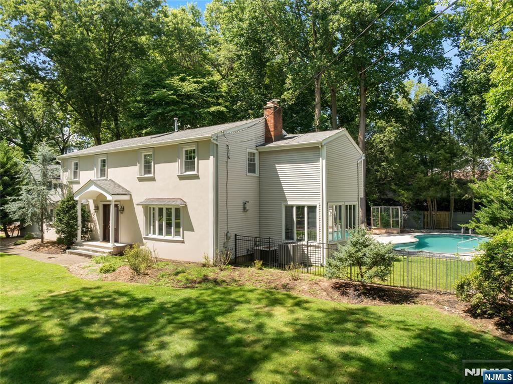 Property Photo:  20 Dorotockeys Lane  NJ 07675 