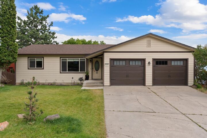 6121 Hillview Way  Missoula MT 59803 photo