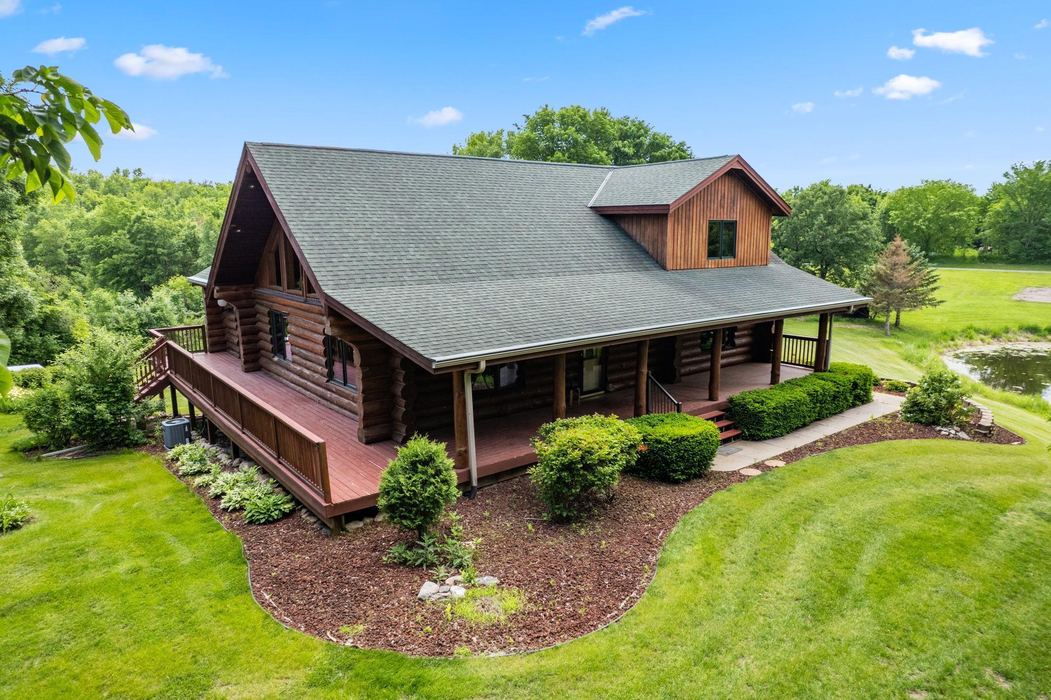 Property Photo:  1867 County Road 35 W  MN 55313 