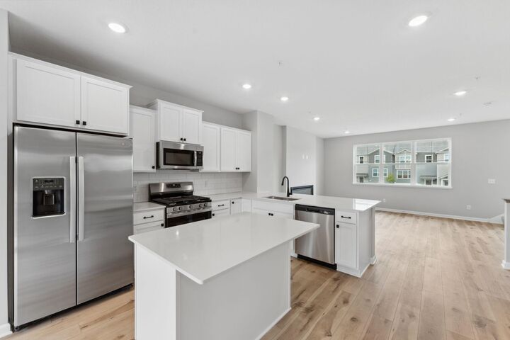 Property Photo:  1523 Traverse Lane  MN 55118 