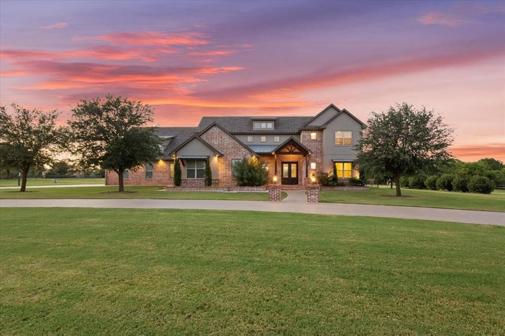 Property Photo: 157 Rancho Lorena Drive TX 76655
