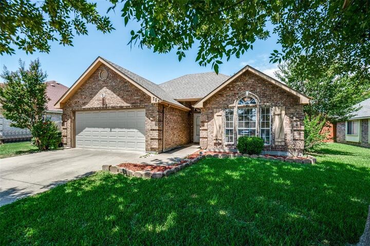 Property Photo:  705 Grandview Avenue  TX 75159 