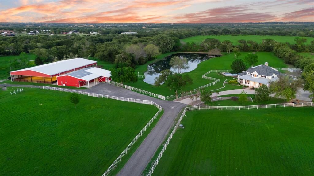 Property Photo:  334 Pleasant Acres Road  TX 75087 