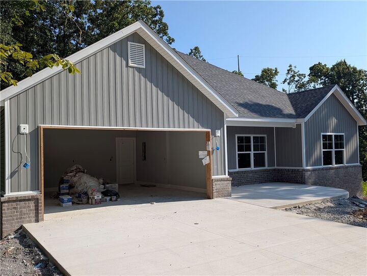 30 Selland Drive  Bella Vista AR 72715 photo