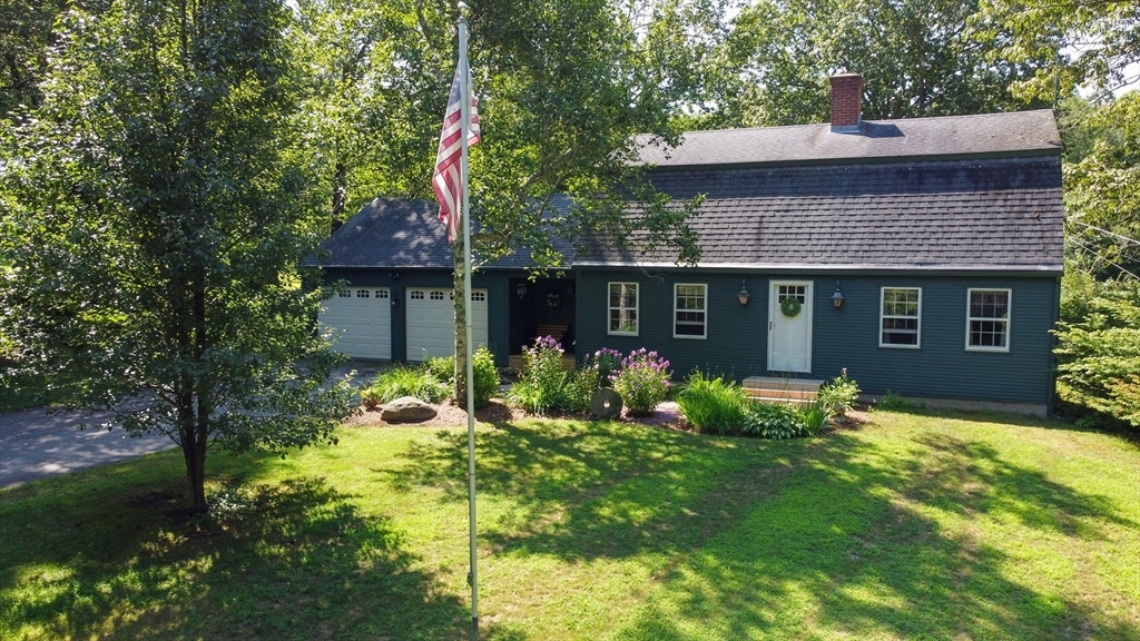 Property Photo:  146 Bragg Rd  MA 01083 