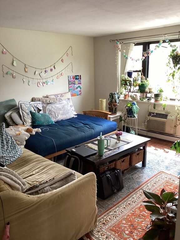 Property Photo: 70 Jamaicaway 10 MA 02130