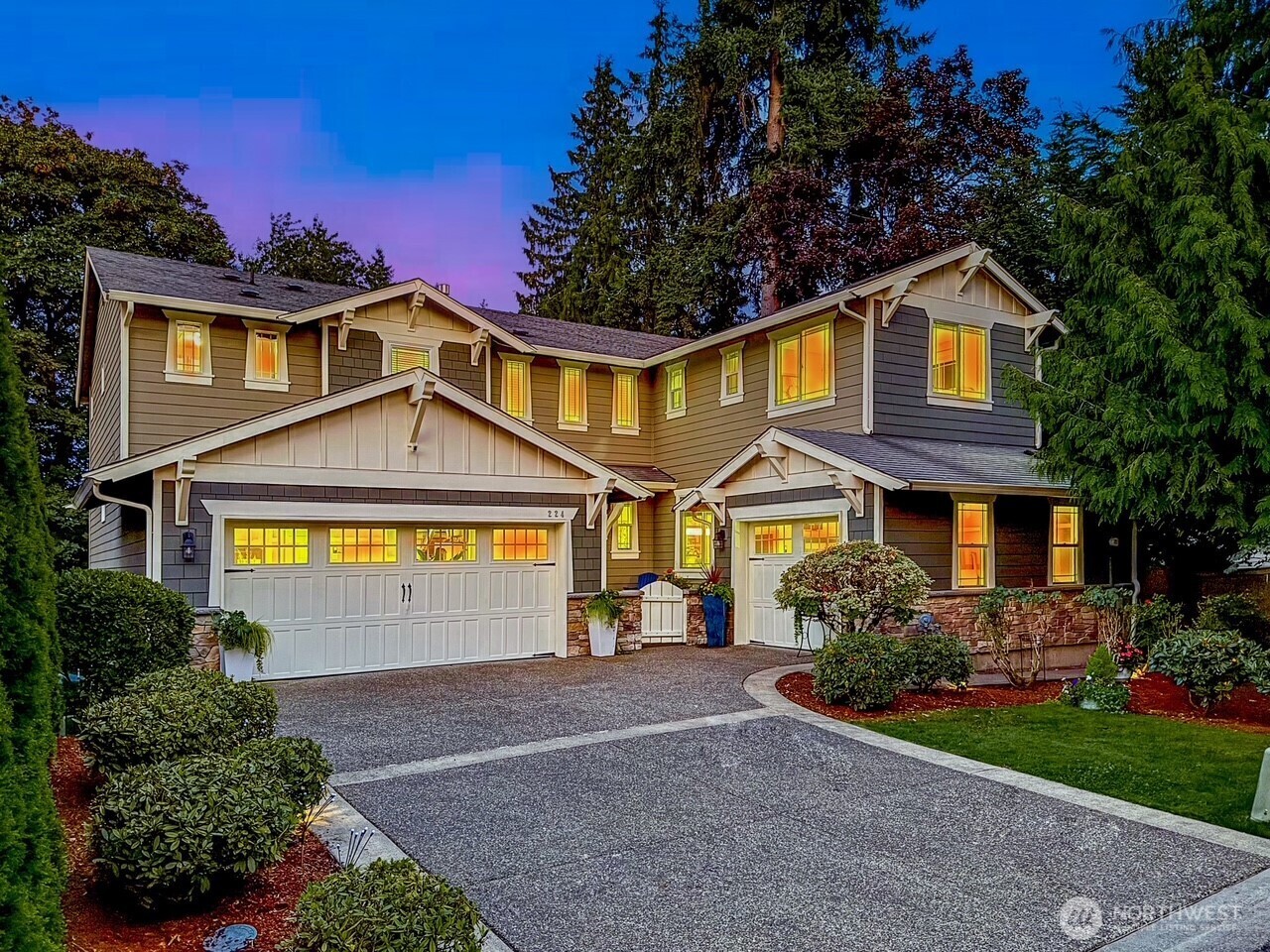 224  107th Place SE  Bellevue WA 98004 photo