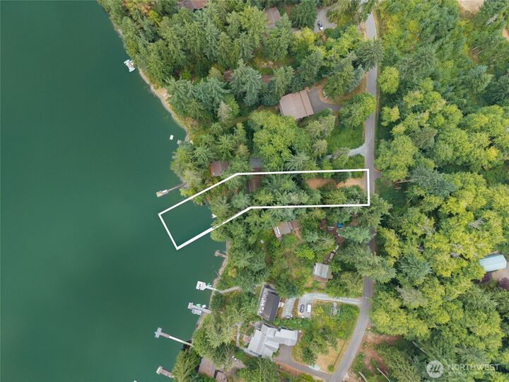 Property Photo:  4945  Lakeside Drive  WA 98260 