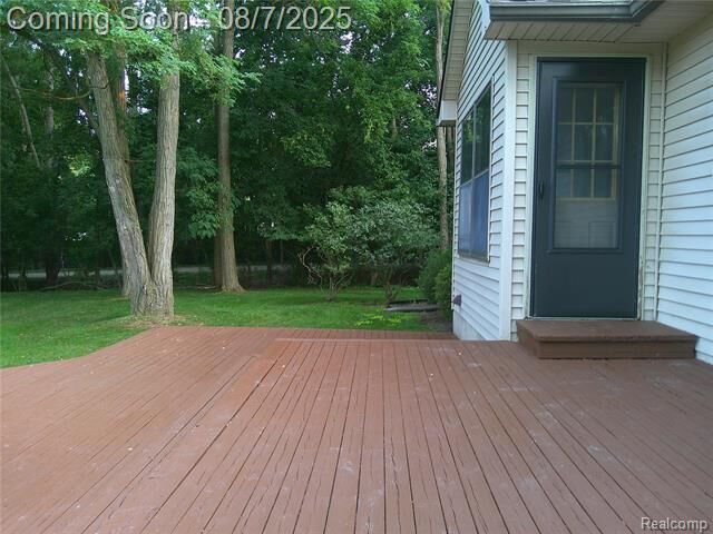 Property Photo:  1039 S S East St Street  MI 48430 