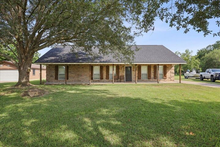 Property Photo: 8297 Glenbrook TX 77705