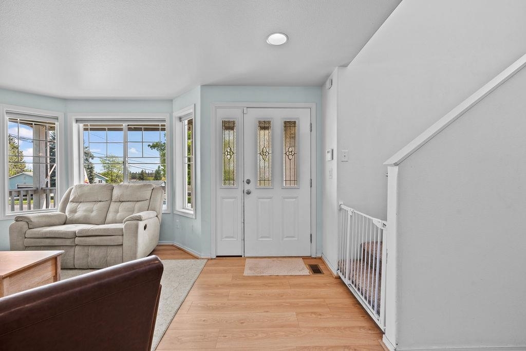 Property Photo:  1626 5th St  WA 99004 