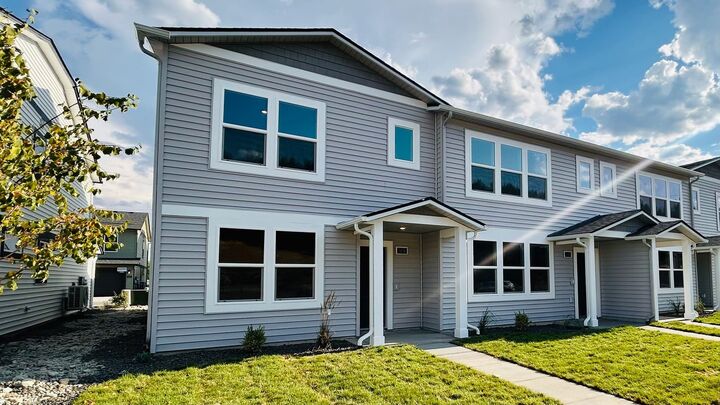 Property Photo:  5176 E Liberty Ln  WA 99217 