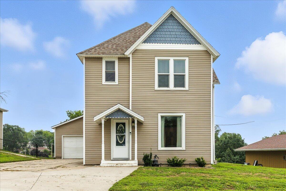 412 N 5th  Street  Missouri Valley IA 51555 photo
