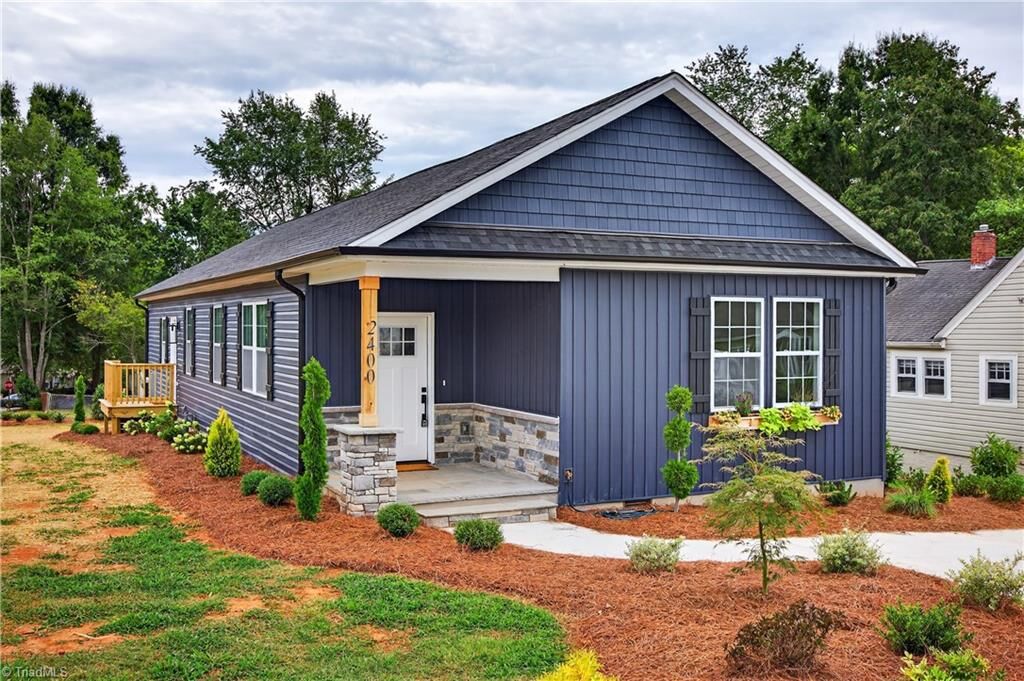 Property Photo: 2400 Jefferson Avenue NC 27103