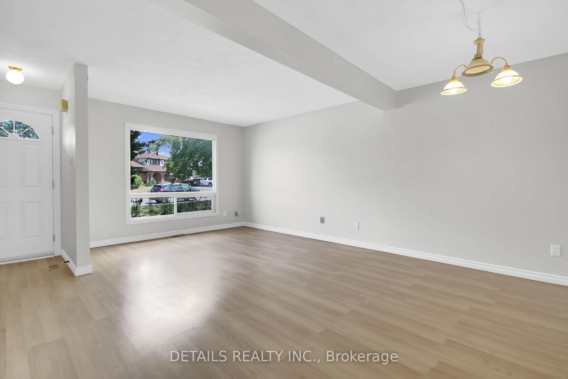 Property Photo:  42C Wolfgang Drive  ON K2J 1L6 