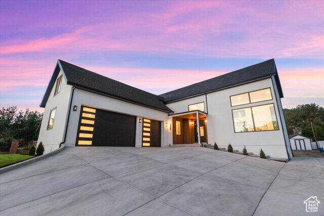 Property Photo: 165 S 200 E UT 84062