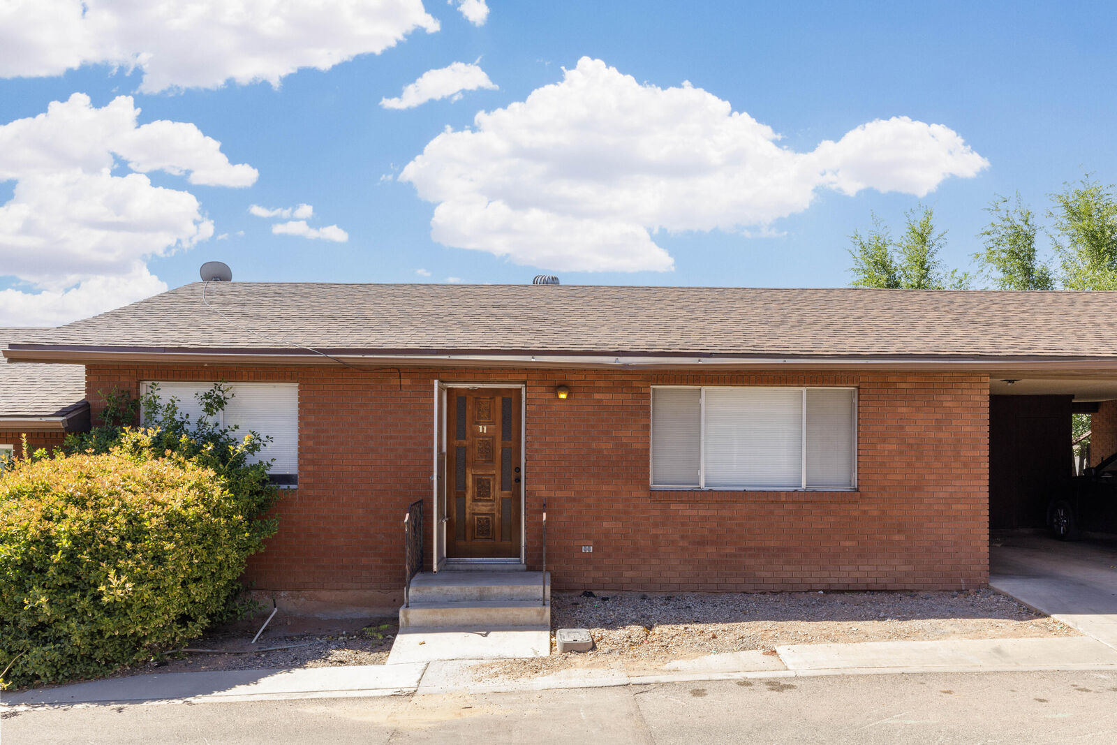 Property Photo: 660 S 400 E #11 UT 84770