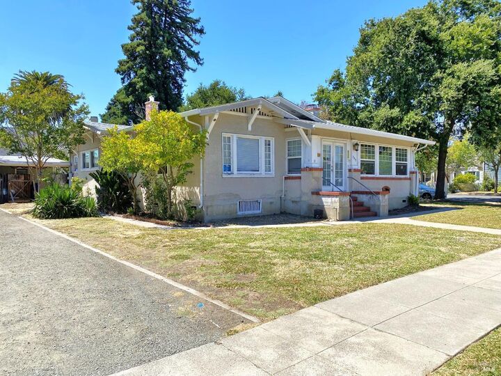 Property Photo:  745 Jackson Street  CA 94533 